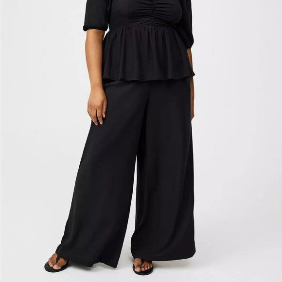 Torrid Wide Leg Black Pants Viscose Lyocell Cut 03/24 Ladies Size 0 Minimalist - Picture 1 of 12